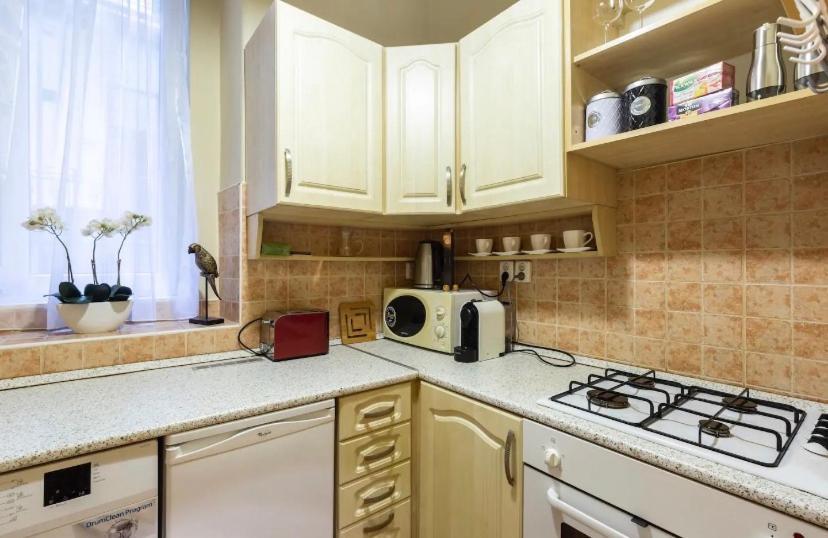 Cherry Blossom Designer Apartment In The Center With Free Parking Budapest Exterior foto